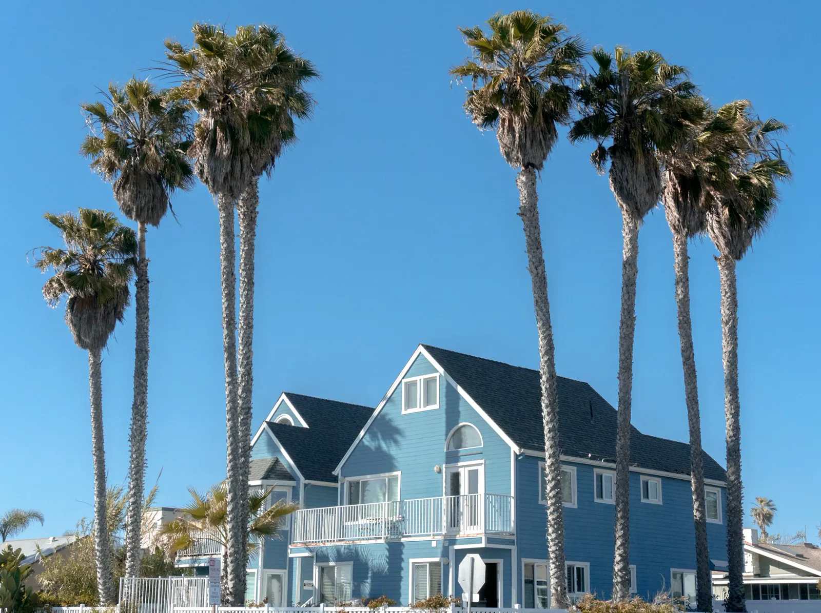 Blue and white house at daytime