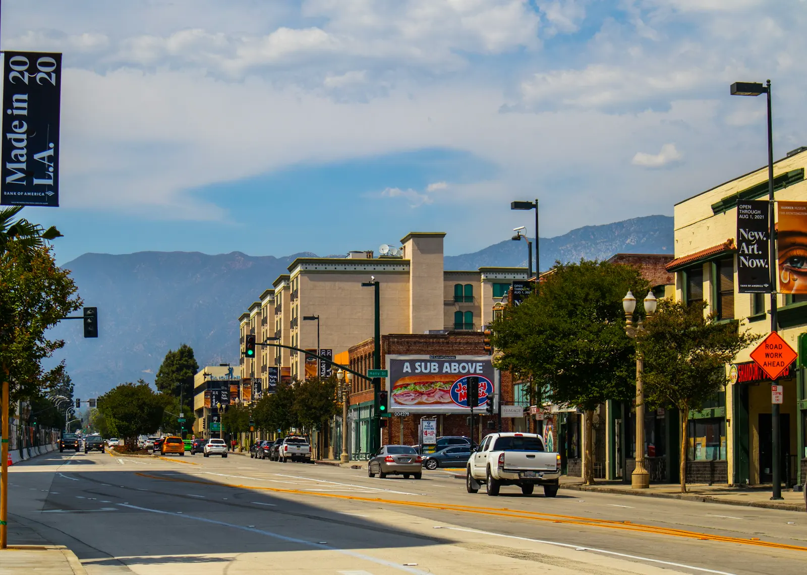 Colorado Boulevard in Pasadena with the San Gabriel Mountains behind